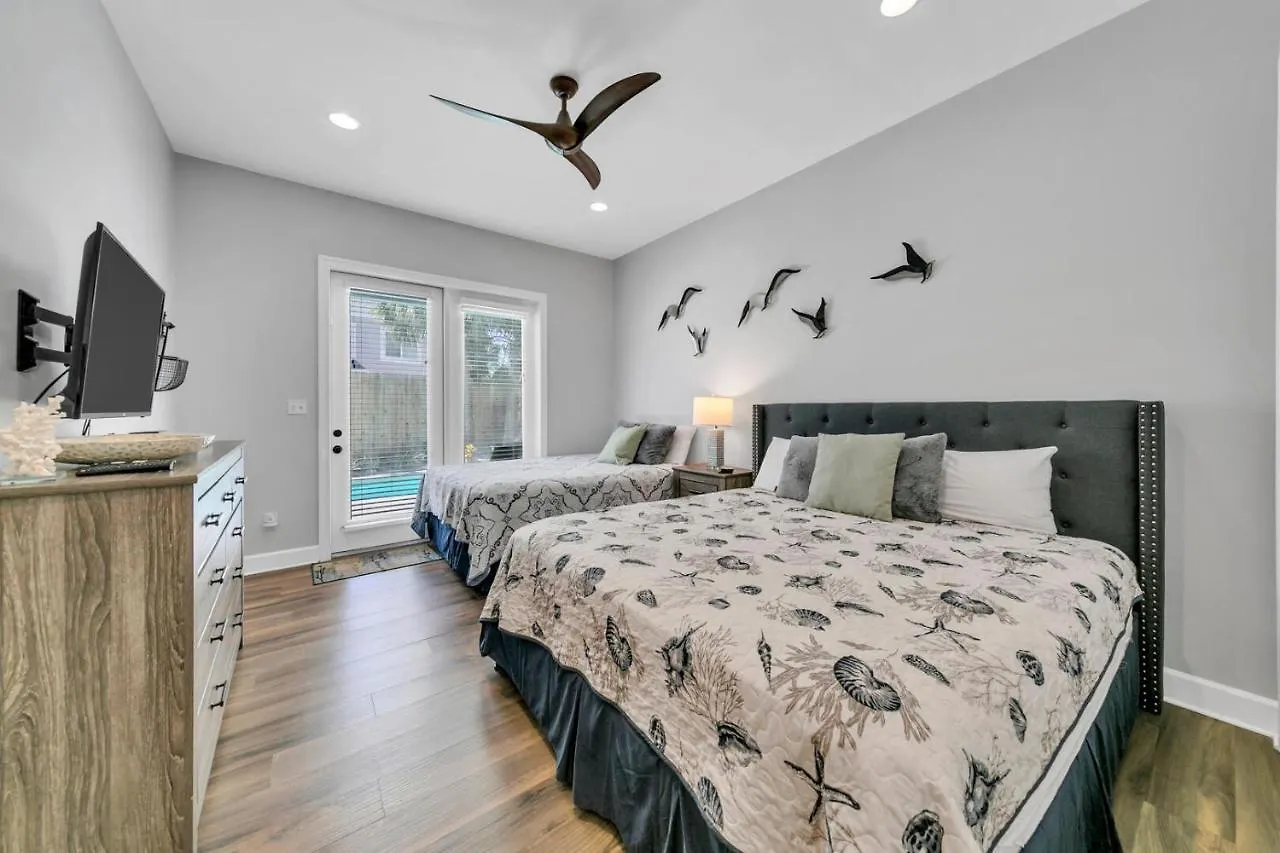 Our Destiny In Dunes Of Destin - Is A 4Br With Private Pool And Close Beach Access