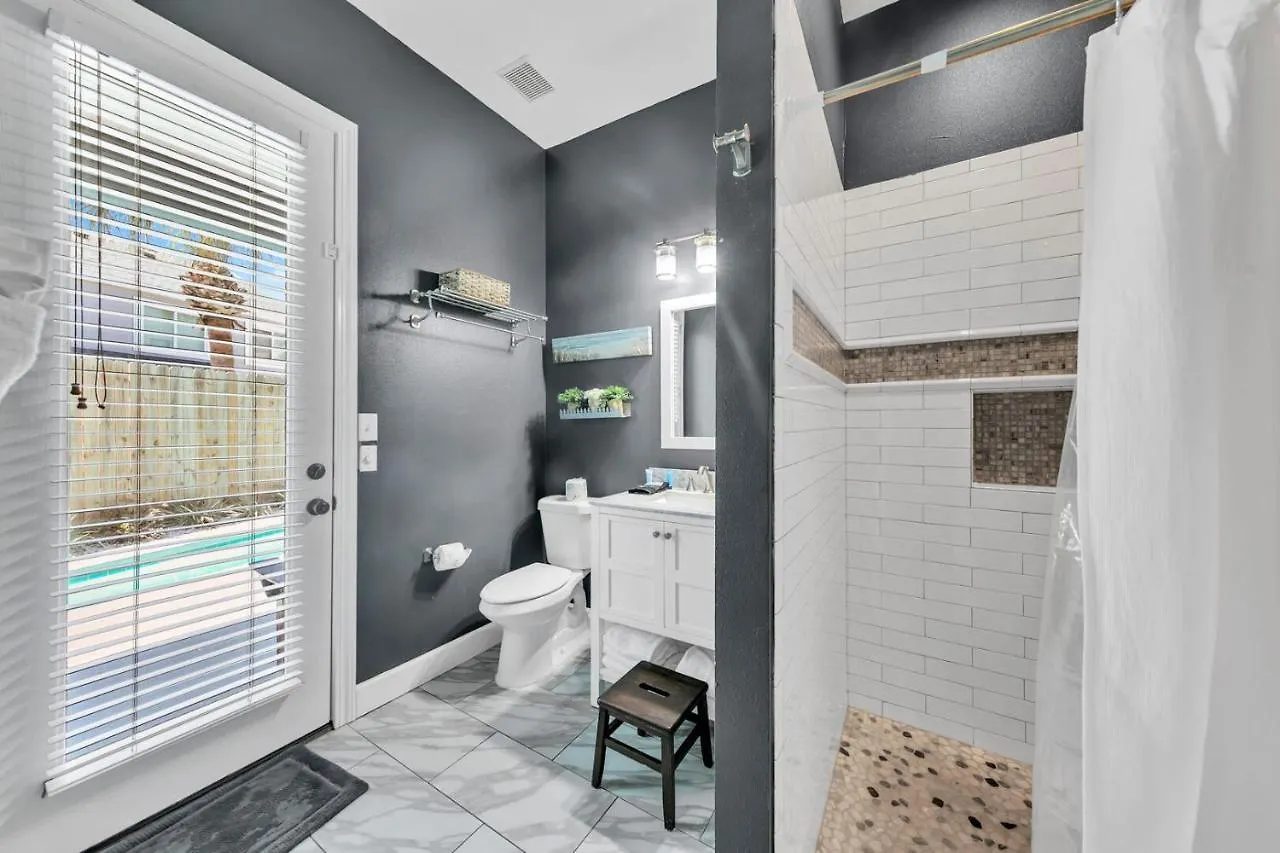Our Destiny In Dunes Of Destin - Is A 4Br With Private Pool And Close Beach Access