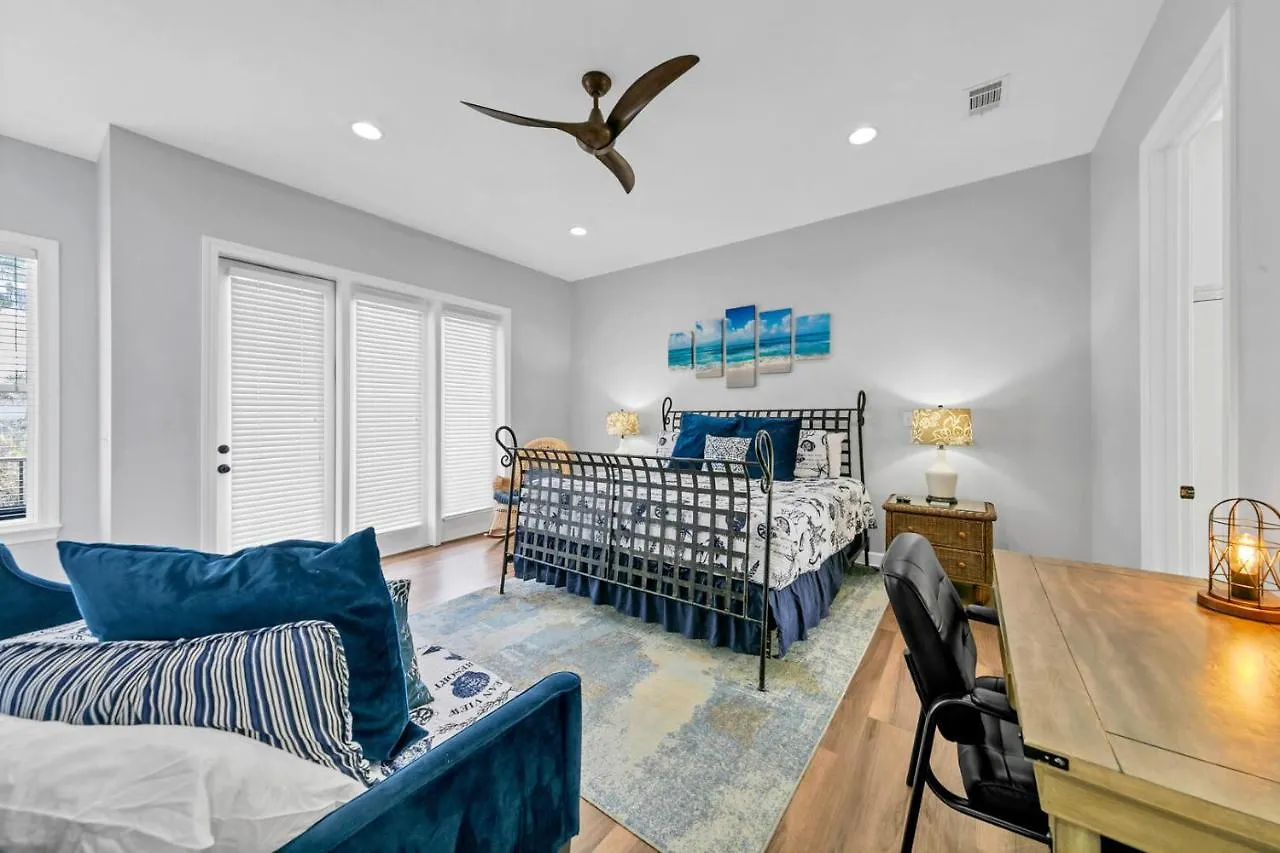 Holiday home Our Destiny In Dunes Of Destin - Is A 4Br With Private Pool And Close Beach Access